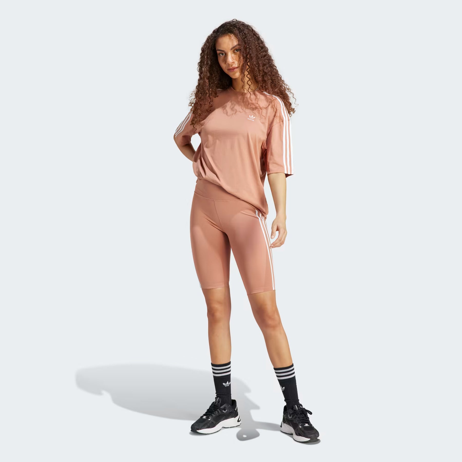 adidas Adicolor Classics High-Waisted Short Leggings barna – női rövid leggings