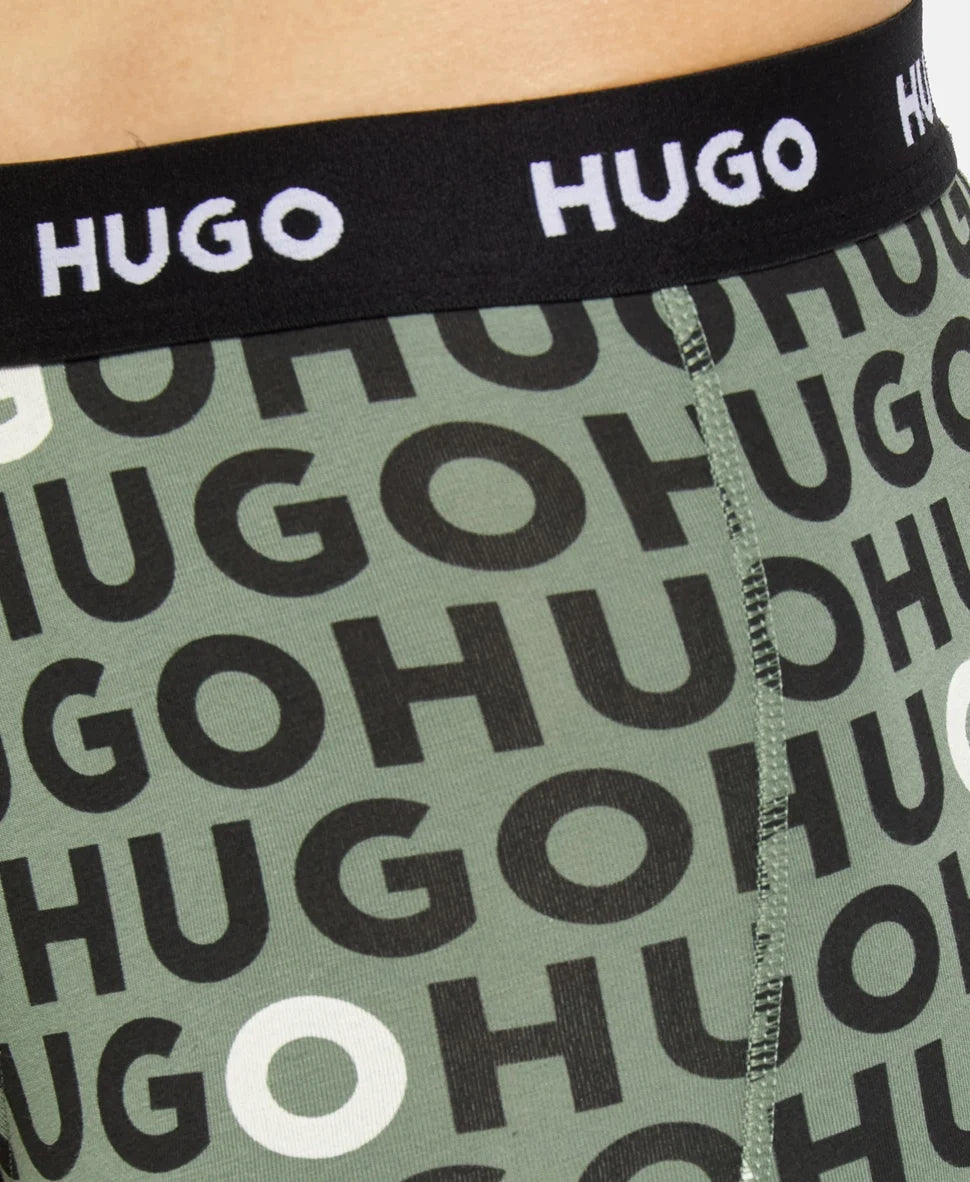 HUGO 3 darabos férfi boxeralsó szett – fekete és zöld színekben, logós derékpánttal