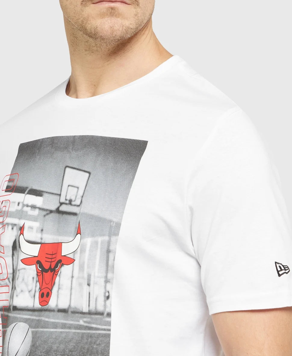 New Era Chicago Bulls fehér férfi póló