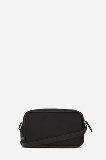 Karl Lagerfeld fekete női crossbody táska Karl Ikon logóval