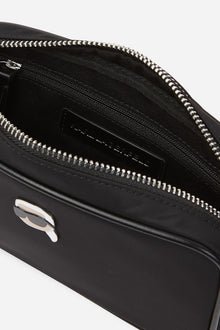Karl Lagerfeld fekete női crossbody táska Karl Ikon logóval